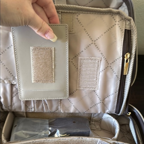 The Jet Setter Elegant Snakeskin Pattern travel cosmetic clutch - Picture 9 of 12